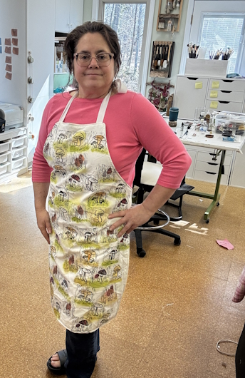 Apron - Image 6
